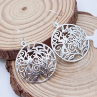 Boucles d'oreilles pendantes rondes ajourées en argent sterling 925 avec motif oiseau et branche, Memoria Jewels, vente en gros