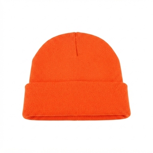 Gorros de Invierno Unisex con Logotipo Personalizado en Relieve de Charr Industries, 85g, 100% Acrílico, Tejido Cálido, 70 Colores Sólidos, Lisos, Venta al Por Mayor - Product Image 6