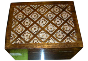 Boîte en bois L-Bond blanchie à la chaux, boîte de luxe - Product Image 4