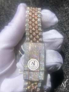 AARVA JEWELS นาฬิกาข้อมือผู้หญิงสุดหรู สแตนเลสสตีล ประดับโมอิสซาไนต์ ระบบควอตซ์ Miyota ขนาด 30 มม. หน้าปัดอะนาล็อก คริสตัลแซฟไฟร์ สายพับได้ ขนาด 18 มม. - Product Image 3
