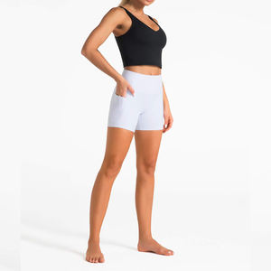 Pantalones cortos de yoga con spandex flexible para mujer - Product Image 4