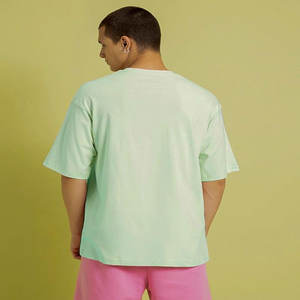 Camiseta de cuello redondo personalizada de 230 GSM, logotipo impreso, manga corta, personalización, 100% algodón, camisetas para hombres - Product Image 4