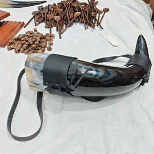 Produit très demandé : Corne à boire de luxe en corne de bœuf avec support en cuir, pour usage domestique et en restaurant, forme naturelle personnalisée - Product Image 2