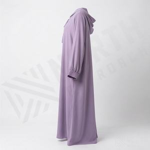 Abaya arabe en mousseline avec capuche assortie, élégante et légère, idéale pour la superposition ou les tenues de soirée, design tendance - Product Image 3