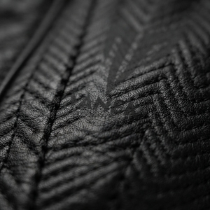 Veste de motard Vanek International 2026 NOUVEAUTÉ pour homme en cuir véritable noir, col montant, fermeture éclair, coupe ajustée, motif géométrique - Product Image 3