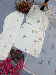 Conjunto de Traje Palazzo de Algodón Blanco Bordado para Mujer, Corte Regular, Estilo Tradicional, Largo Regular, Ropa Casual, Étnico de India y Pakistán - Product Image 4