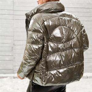 Chaquetas Acolchadas para Mujer, Diseño Moderno, Alta Calidad, MOQ Bajo, Color Sólido, para Jóvenes - Product Image 2