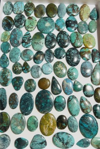 Cabochons de Turquoise Tibétaine Naturelle Trimurti Gems, Pierres Précieuses Bleu-Vert Premium en Vrac, 15-70mm, Formes Mixtes, Commandes Personnalisées - Product Image 3