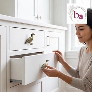 Tirador de latón con forma de pato, duradero y ecológico, para cajones y cómodas, diseño moderno, fácil instalación - Product Image 3