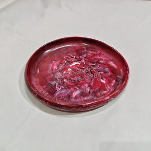 Plato de Servir de Resina Pulida, Moderno, Lujoso y Duradero, Hecho a Mano con Patrón en Espiral, Forma Irregular, Personalizable por Artizon Studio - Product Image 6