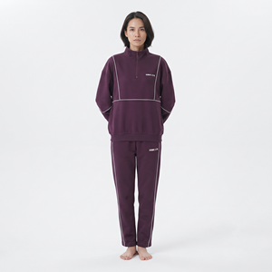 Conjunto de Sudadera y Pantalón Jogger para Mujer, Oversize, 100% Poliéster, con Cierre de Media Cremallera, Ribete en Contraste Blanco, Personalizable - Product Image 3