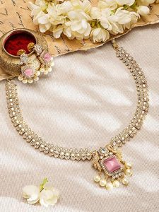 Ensemble collier et boucles d'oreilles en alliage de zinc plaqué argent, zircon rose, perles d'imitation, design floral, certifié par une tierce partie, bijoux pour femmes - Product Image 4