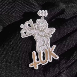 Pendentif Ange Personnalisé en Argent 925 avec Moissanite VVS, Bijou Hip Hop Givré, Test Diamant Approuvé, Certifié IGI, Luxe - Product Image 1