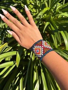 Pulsera Mar y Tierra con Diseño Especial Atractivo para Mujer, Ideal para Fiestas, Cumpleaños, Aniversarios - Product Image 5