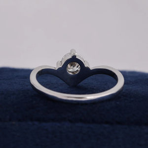 Anillo de compromiso clásico con diamante redondo de talla brillante para mujer, platino, certificado IGI, color D, diamante cultivado en laboratorio - Product Image 4