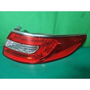 Conjunto de Faro Trasero Derecho para Grandeur/Azera, Exterior, Usado, OEM 924043V000 - Product Image 1