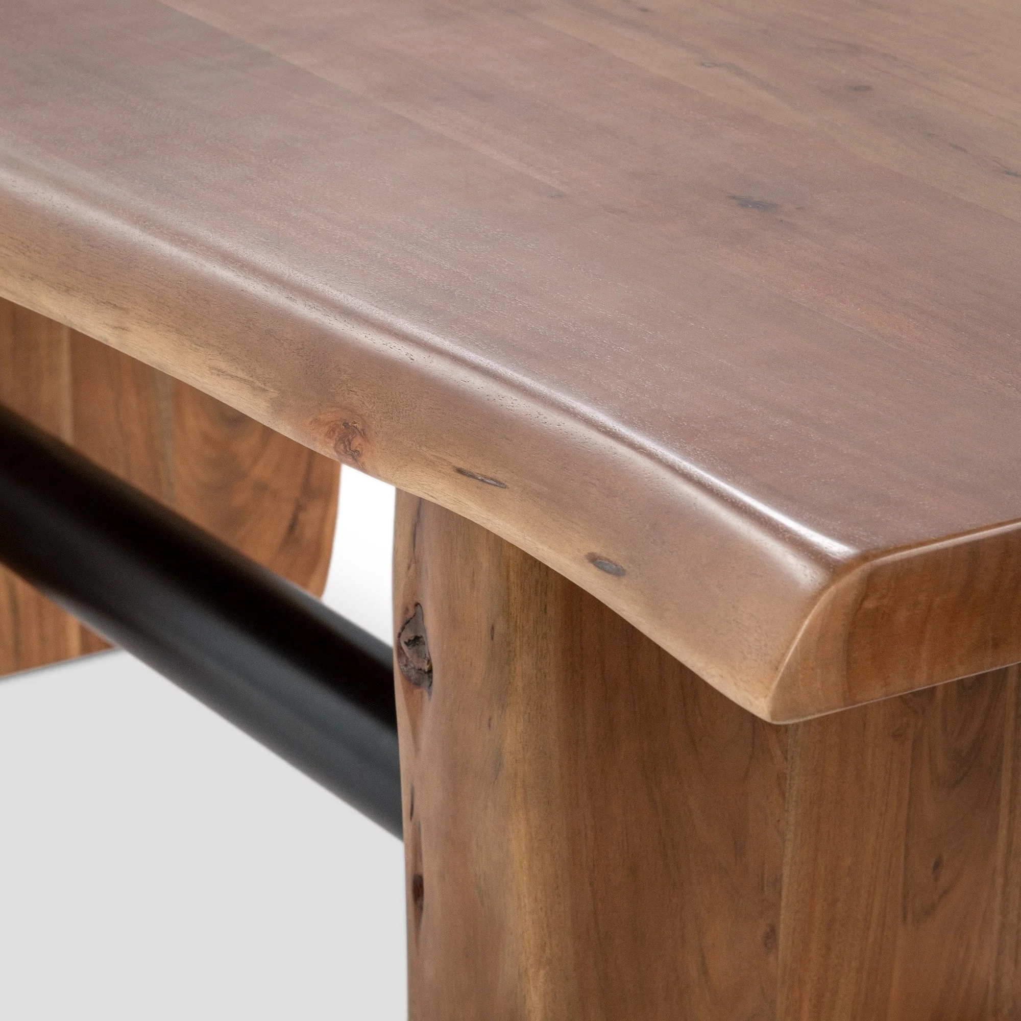 ดำ &amp; ธรรมชาติ