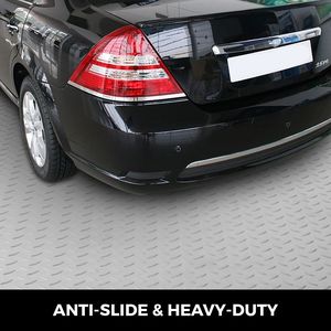 Tappetino per Garage in PVC 303,15 x 43,31 Pollici, Antiscivolo con Texture a Diamante, Copertura 91,17 Piedi Quadrati, Pavimentazione in Plastica per Uso Garage - Product Image 3