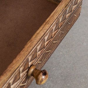 Mesita de noche Vandana Amber Grain de madera de mango - Product Image 3
