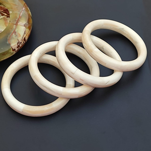 กำไลข้อมือลูกปัดขัดเงาคุณภาพสูง เป็นมิตรกับสิ่งแวดล้อม ดีไซน์ล่าสุด สามารถปรับแต่งได้ เป็นของขวัญหมั้นที่ดีที่สุด - Product Image 4