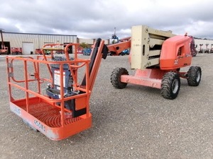 2017 450AJ Articulating Boom Lift Reliable Construction Equipment Ready for Export - Product Image 5