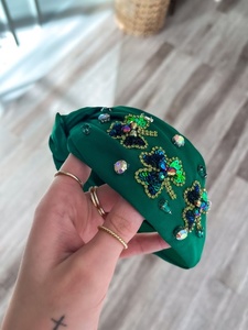 Green Lucky Charm Embroidered Knot <b>Headband</b> Beaded Horseshoe & Clover Hairband for Women and Girls Festive Decorative Elements - Product Image 3