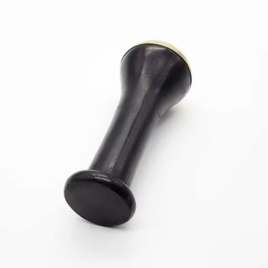Masseur d'acupression Kansa Wand pour le visage, le dos, le corps et les pieds avec manche en bois pour la détoxification et des massages profonds - Product Image 5