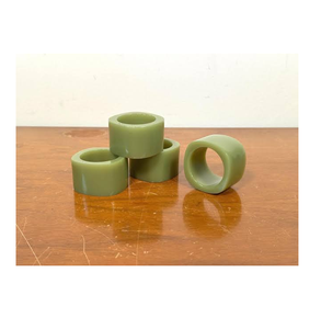 Anneaux de serviette en résine, géométriques, multicolores et design, accessoires de table, 5 cm, style résine époxy. - Product Image 4