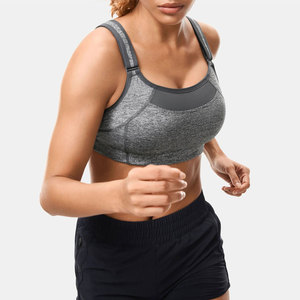 Conjunto Deportivo Gris para Mujer, Sujetador Deportivo de Alta Sujeción, Ropa Deportiva para Yoga, Diseño de Paneles de Malla Sin Costuras, Pantalones Cortos Negros - Product Image 4