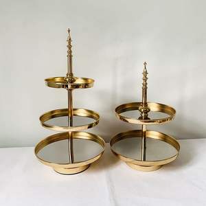 ฐานวางเค้กโลหะแกะสลักลายดอกไม้แบบดั้งเดิม สำหรับงานทางศาสนา งานเฉลิมฉลองวันเกิดตามประเพณี หรือใช้สำหรับจัดเสิร์ฟขนมหวาน - Product Image 6