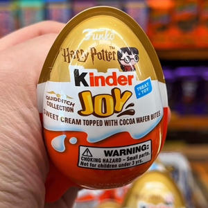 Œuf Kinder Joy Harry Potter Quidditch 20G Édition Spéciale Œuf Surprise au Chocolat avec Jouet du Monde Magique - Product Image 1