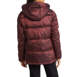 Chaqueta Larga Acolchada OEM para Mujer, Relleno Sintético, Resistente al Viento y al Agua, Corte Regular, para Exteriores, MOQ Bajo, Chaquetas Largas Acolchadas Personalizadas - Product Image 4