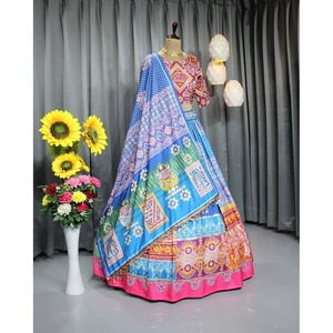CRÉATEUR MOUSSELINE IMPRIMÉ NUMÉRIQUE MIROIR TRAVAIL LEHENGA CHOLI AVEC DUPATTA BLEU - Product Image 3