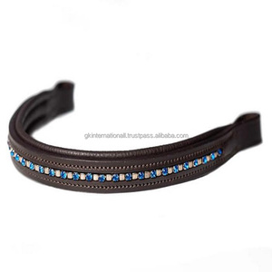 Mini banda de cuero para cejas de caballo, cuero negro de acabado alto con adornos ostentosos y pequeños - Product Image 1