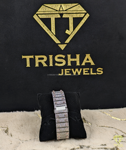 Reloj mecánico de lujo Hip Hop unisex con bisel de diamante cultivado en laboratorio personalizado de Trisha Jewels - Product Image 3