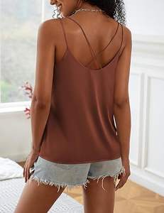 เสื้อกล้ามสายเดี่ยวผ้าซาตินไหมสำหรับผู้หญิง สไตล์ลำลองฤดูร้อน คอวี เซ็กซี่ สายไขว้หลัง - Product Image 6