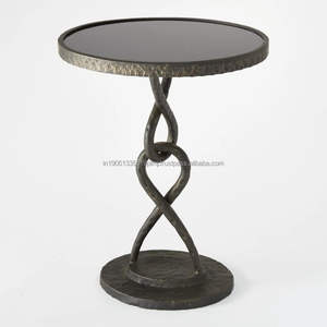 Fournisseur de Table en Métal Design Attrayant Faite à la Main Indienne Élégante Meilleure Table d'Appoint Décorative pour la Maison Nouvelle Arrivée Table Basse - Product Image 4