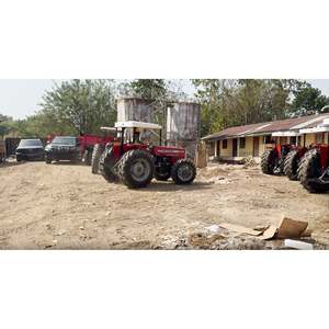 Tractor Massey Ferguson MF 375 4WD 75 HP de servicio pesado con dirección hidráulica para el mercado africano - Product Image 2