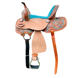 Silla de montar western de cuero premium para carreras de barriles con estructura de madera, de alta calidad y personalizable - Product Image 1