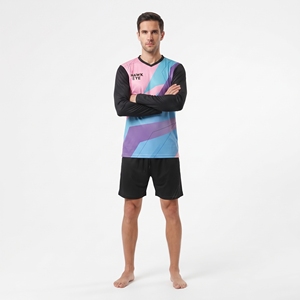 Ensemble de maillots de football personnalisables pour hommes – Fabricant de maillots de football à col en V et manches longues de haute qualité, tenue d'équipe à coupe régulière - Product Image 4