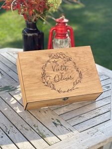 Letrero de Bienvenida Personalizado de Madera Ecológica con Grabado Láser para Mesa, Ideal para Navidad, Parejas y Aniversarios - Product Image 4