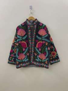 เสื้อแจ็คเก็ตผ้ากำมะหยี่ปักลายดอกไม้แบบซูซานี ทำมือ 100% ผ้าฝ้าย สำหรับฤดูหนาว คอตั้ง แห้งเร็ว ระบายอากาศได้ดี เสื้อโค้ทสั้นสำหรับผู้หญิง - Product Image 2