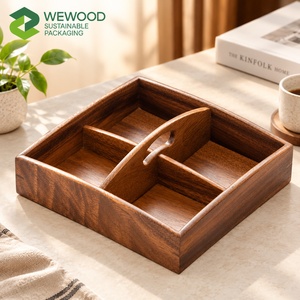 Plateau à collation en bois de noyer naturel de qualité supérieure avec 4 compartiments et poignée pour servir des noix, des bonbons et des fruits - Product Image 1