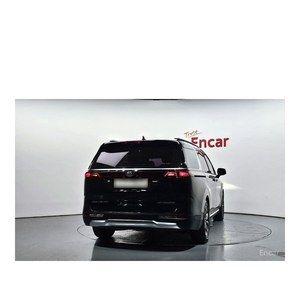 Kia Carnival Noblesse 7 places 2020 avec 97 100 km, Diesel, Boîte automatique, Sièges en cuir, Caméra de recul, Conduite à gauche - Product Image 4