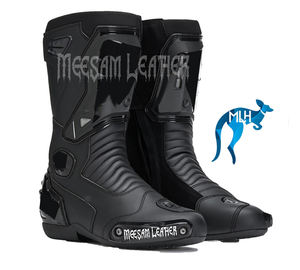 รองเท้าบูทหนังสำหรับขี่มอเตอร์ไซค์ดีไซน์ล่าสุด โดดเด่นไม่ซ้ำใคร สำหรับผู้ชาย คุณภาพพรีเมียม บุผ้าตาข่าย ระบายอากาศ สไตล์นักแข่ง สีขาว - Product Image 1