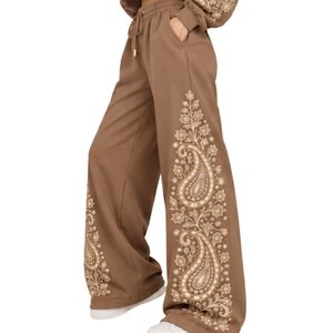 Ensemble de survêtement décontracté pour femme, marron mocha, imprimé cachemire, avec sweat à capuche court et pantalon large, coupe ample, style streetwear hiver - Product Image 6