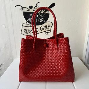 Bolso Tote Tejido de Estilo Elegante, Bolso de Hombro para Mujer con Patrón de Cestería Hecho a Mano, Material Reciclado Ecológico para Viajes y Playa - Product Image 3