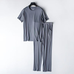 Conjunto de Pijama de Punto Modal Gris para Hombre, Camiseta de Manga Corta y Pantalones Largos, Ropa de Dormir Informal de Color Sólido para Usar en Verano - Product Image 3