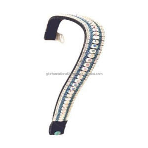 Chaîne bling de qualité supérieure à 5 rangées de cristaux aqua et clairs décorée en forme de vague Bande de front de cheval en cuir anglais noir dans toutes les tailles personnalisées - Product Image 2