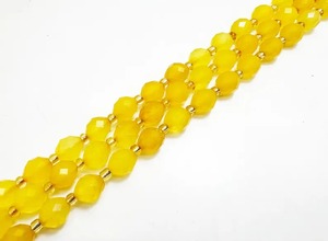 Collier en résine fait main pour femmes, bijoux de mode modernes avec diamant, couleur tendance, design de chaîne élégant - Product Image 3